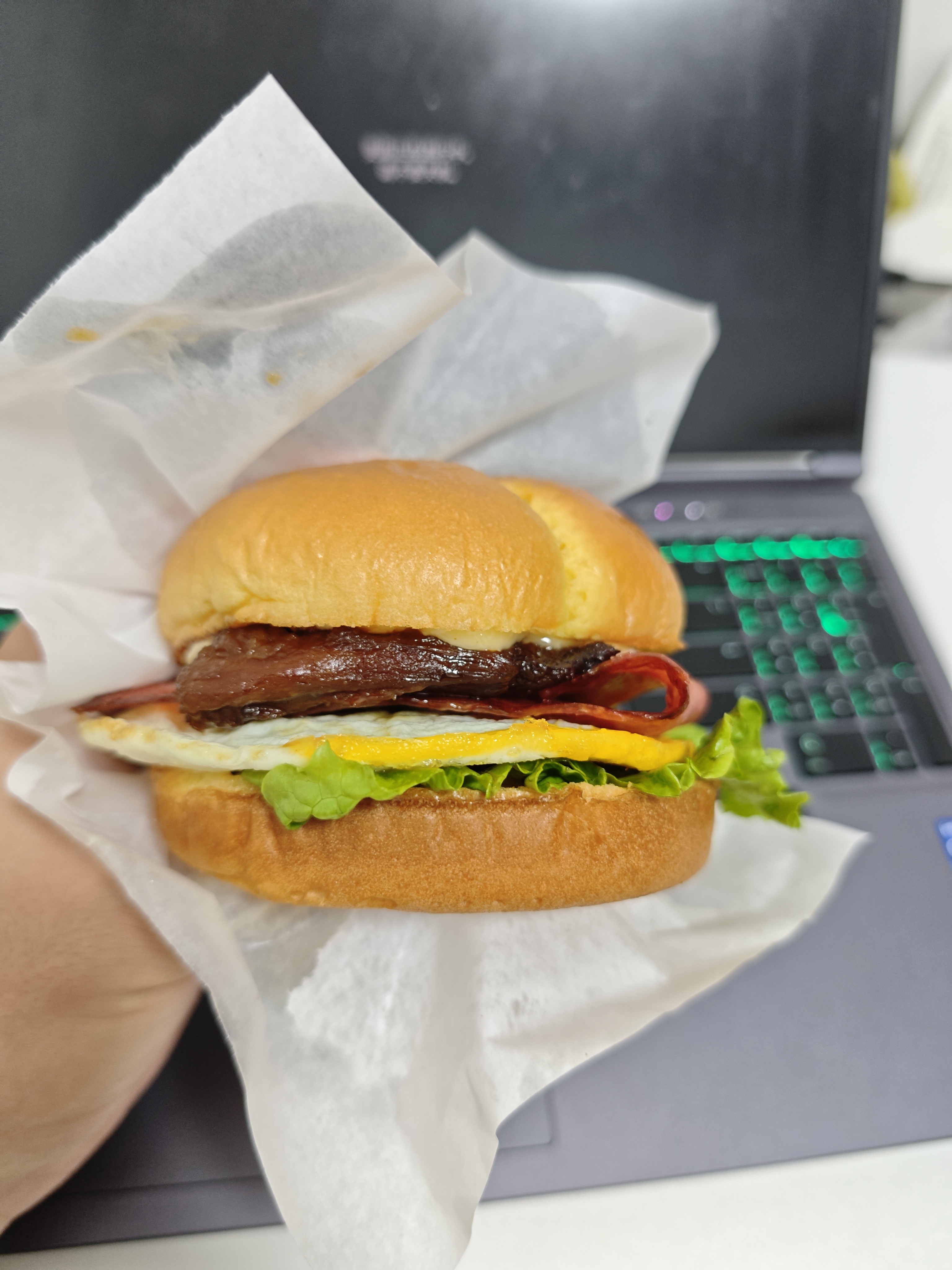 1758634478099_d.jpg|350