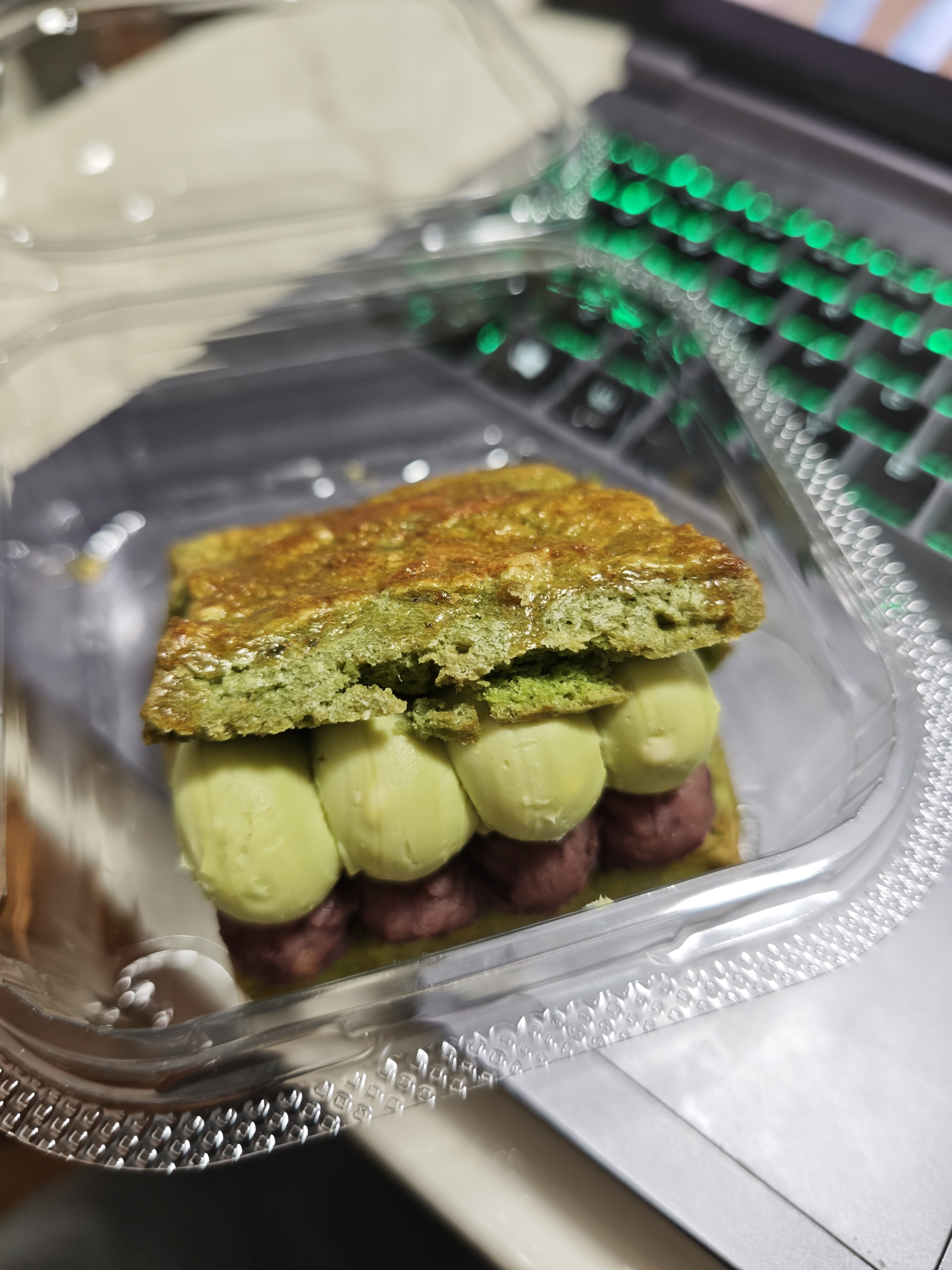 1760280819639_d.jpg|350