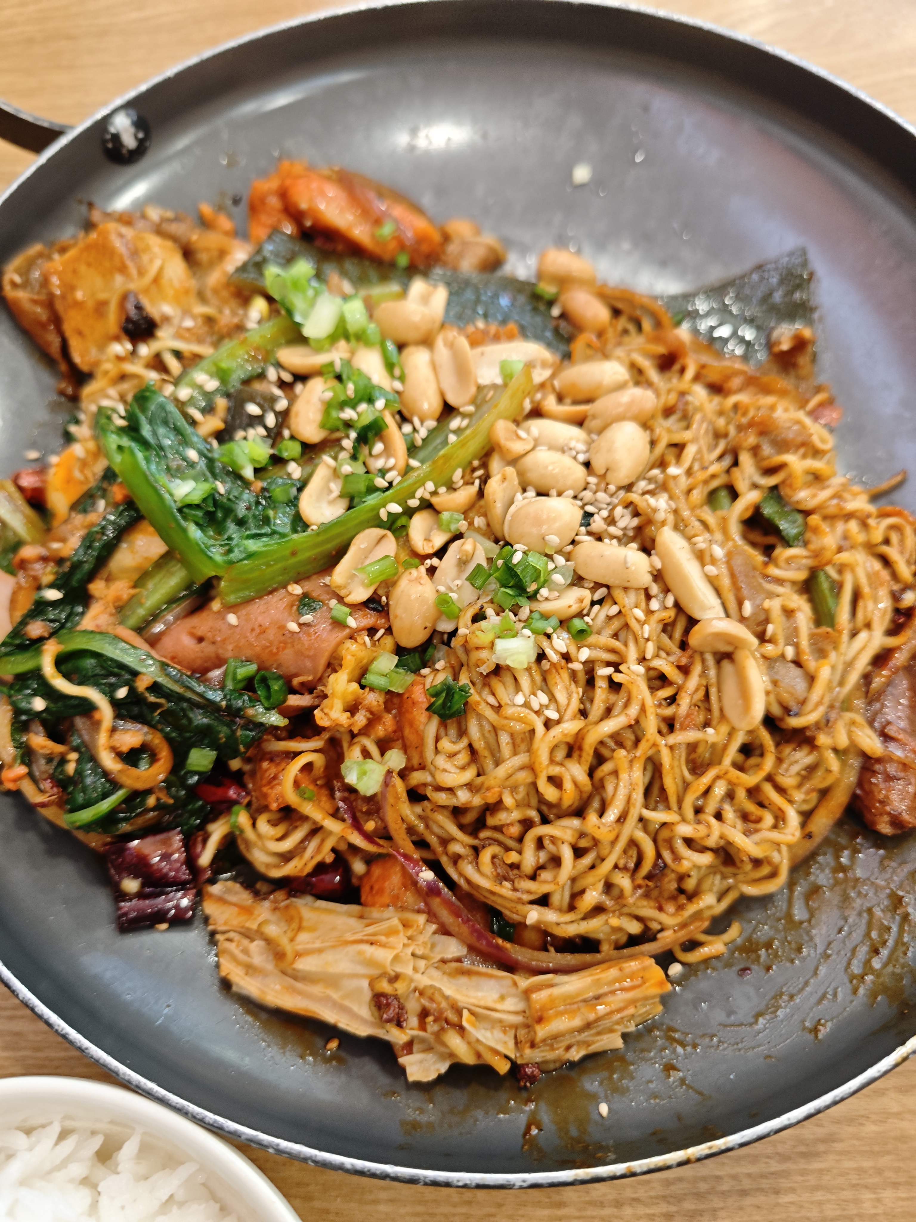 1762096325897_d.jpg|350