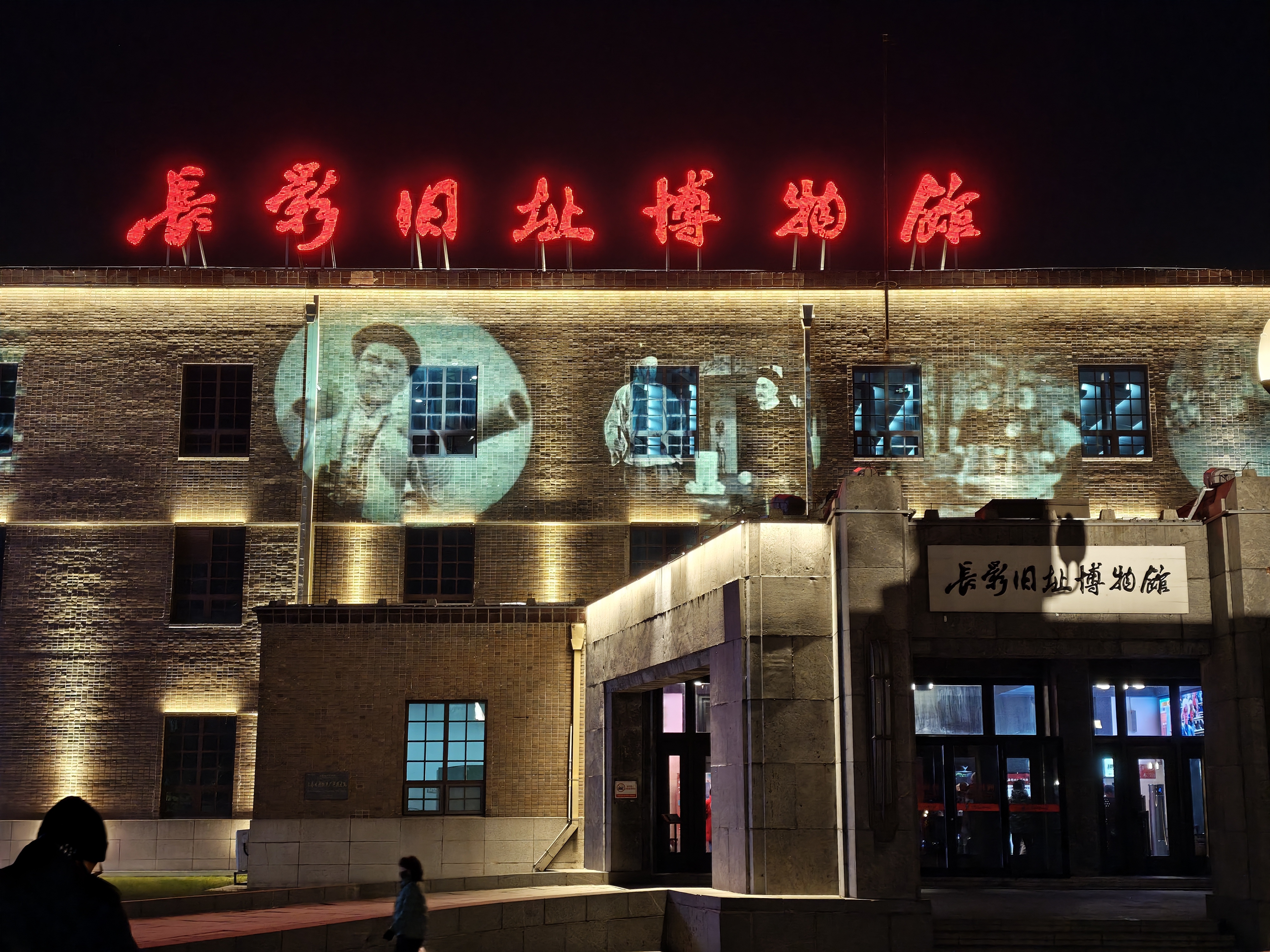 1763994052005_d.jpg|350