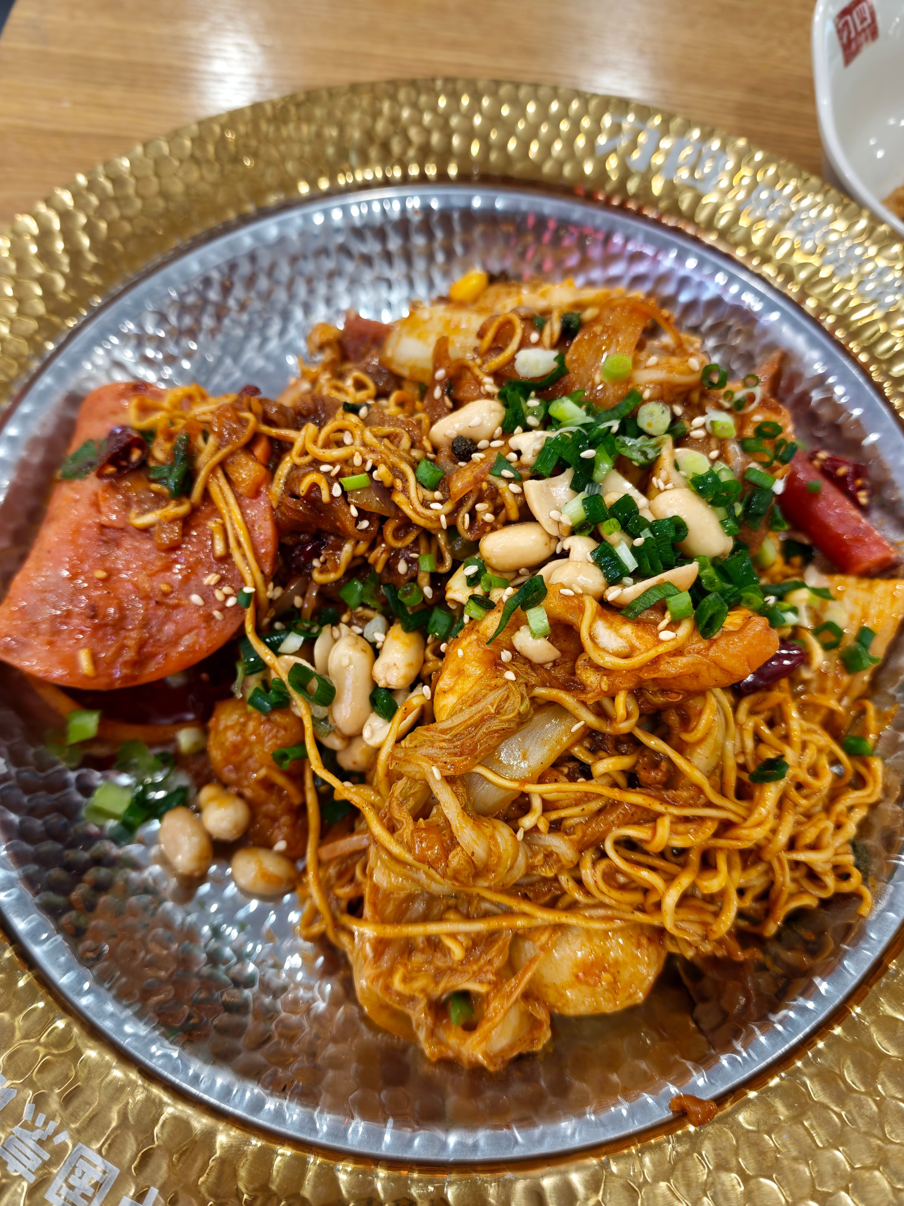 1764686984739_d.jpg|350